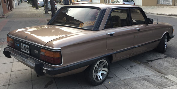 Ford  Falcon