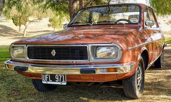 Renault 12