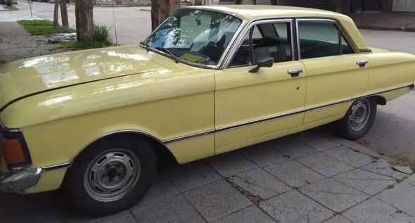 Ford Falcon Deluxe 3.0 1979