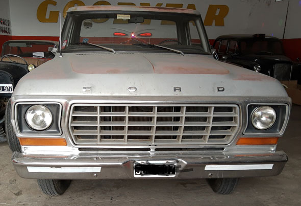 Ford  F100