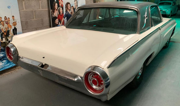 Ford Thunderbird