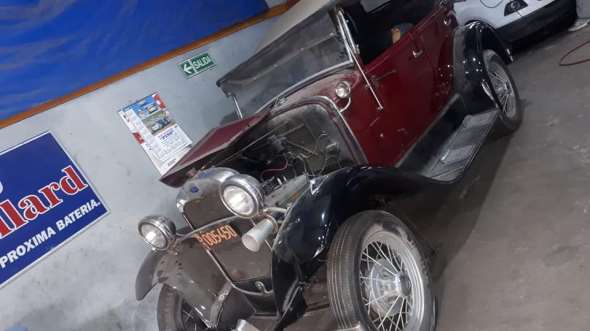 Fort A 1930 Doble Phaeton