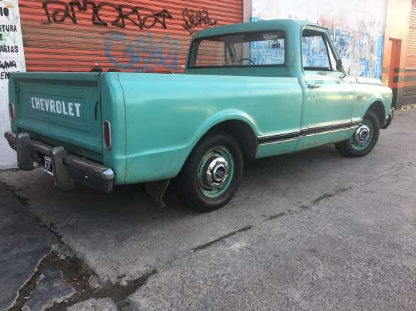 Chevrolet  C10