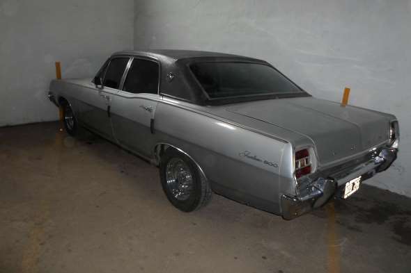 Ford Fairlane 500