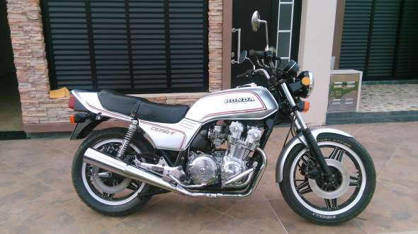 Honda 750