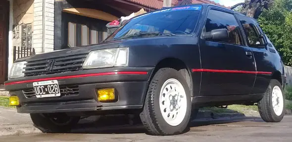 Peugeot 205 XS
