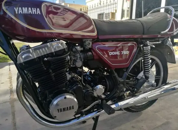 Yamaha XS 750