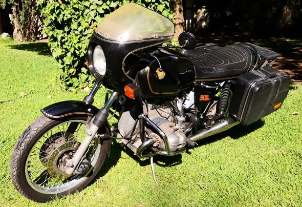 BMW R90S