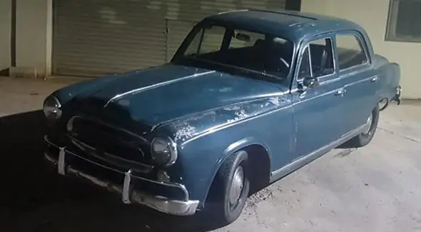 Peugeot 403