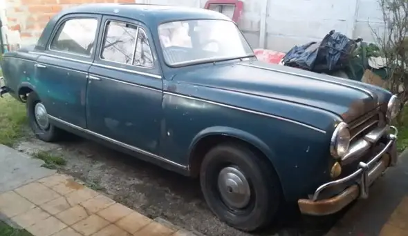 Peugeot 403