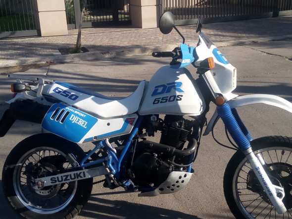 Suzuki Dr 650