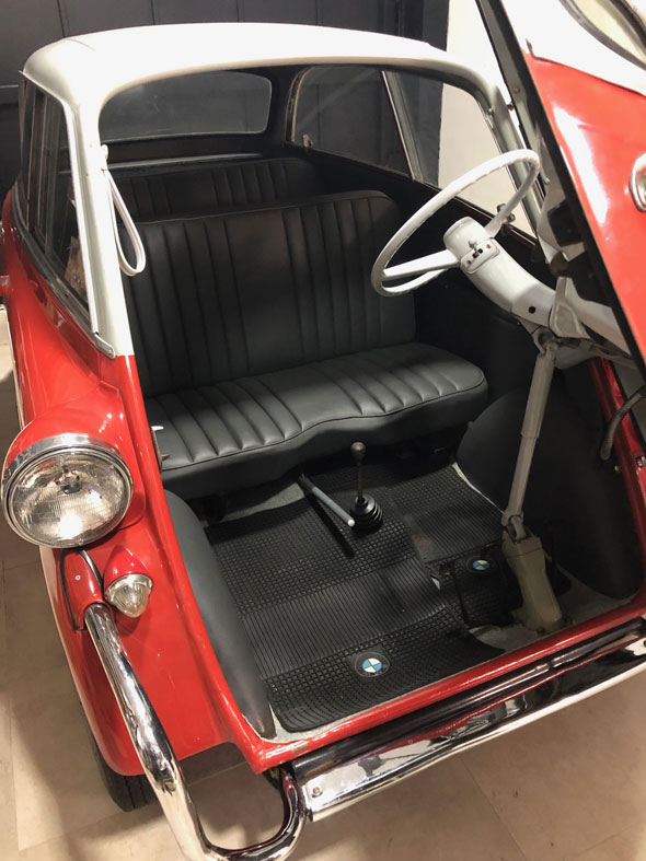 BMW De Carlo 600