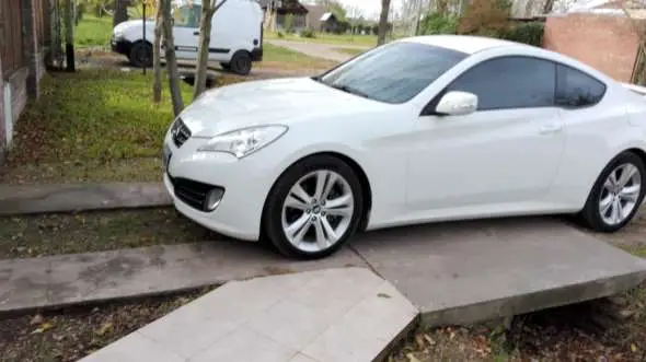 Hyundai  2011