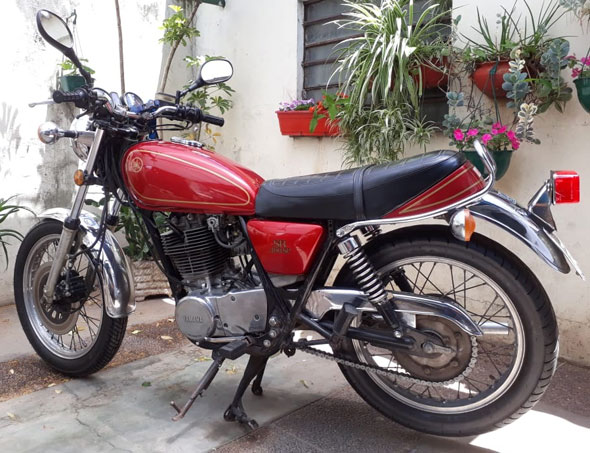 Yamaha SR 400