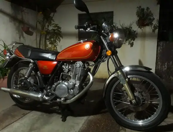 Yamaha SR 400