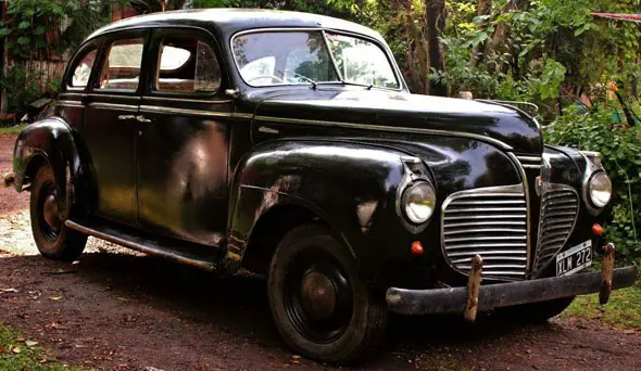Plymouth 1946