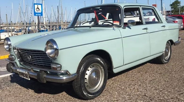 Peugeot 404