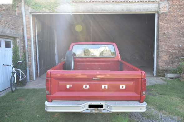 Ford F100