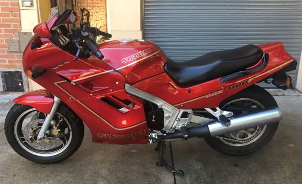 Suzuki GSX 1100 F