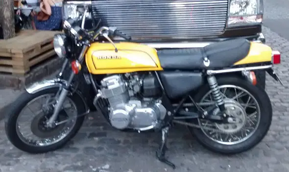 Honda CB750 Four 1976