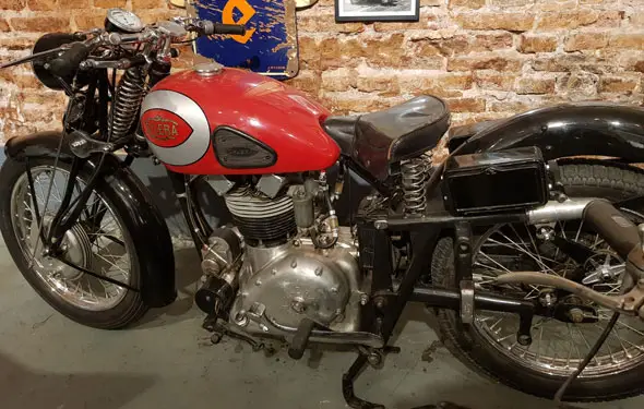Gilera  Saturno