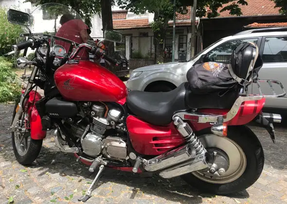 Honda Super Magna