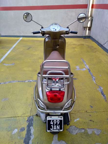 Vespa LX150 Touring