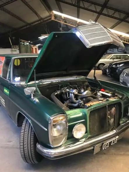 Mercedes Benz  220 D Pick Up Carrozado