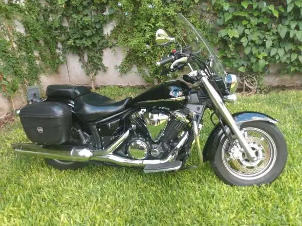 Yamaha  Midnigth Star 1300