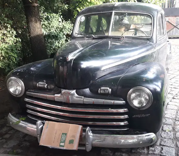 Ford 1946