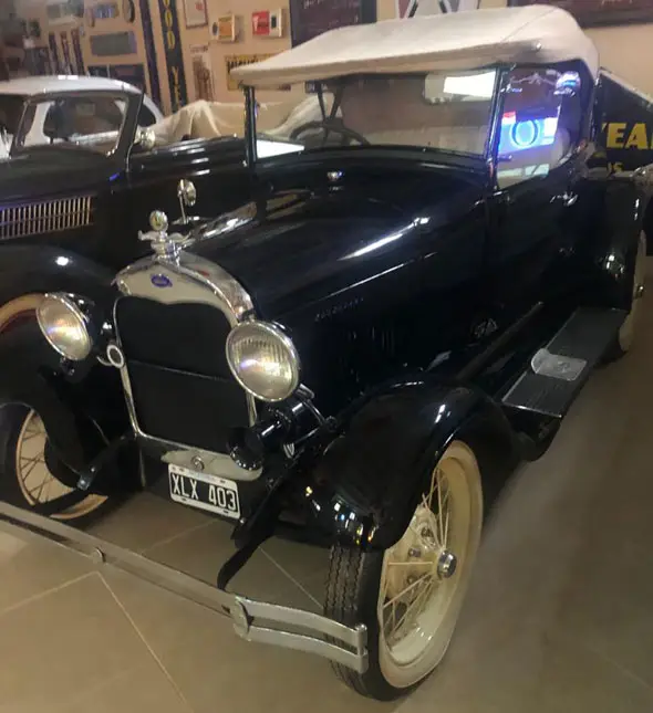 Ford 1930