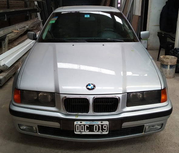 BMW 318 TDS