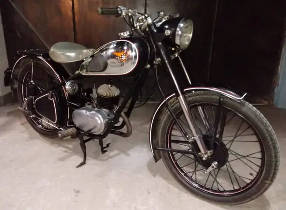 Csepel 125