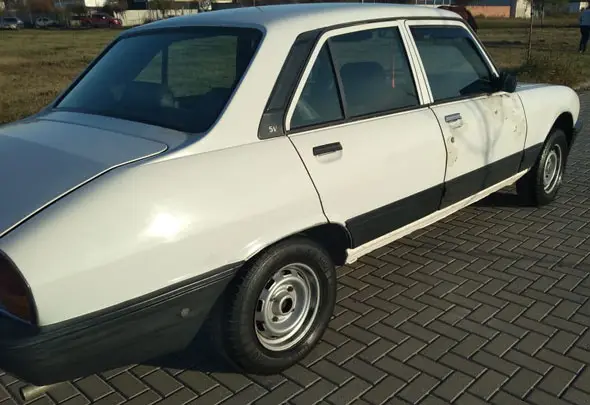 Peugeot 504