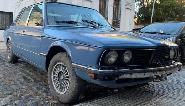 BMW 518