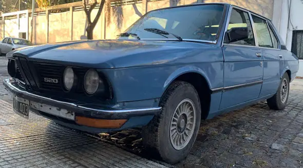 BMW 518