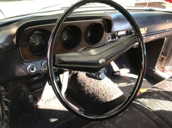 Ford Falcon Deluxe