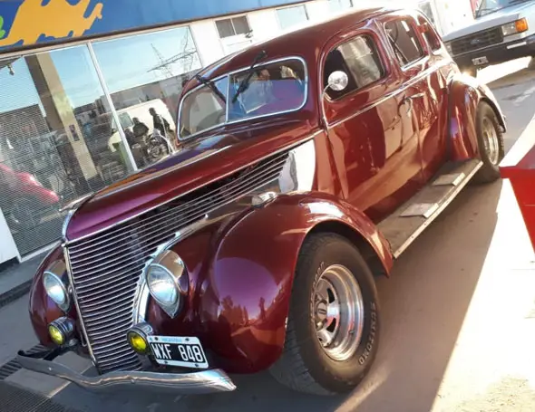 Ford 1938 Sedán