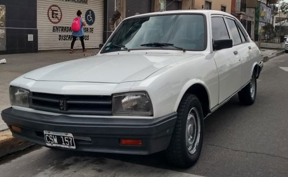 Peugeot 504