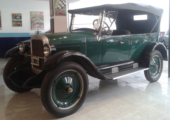 Chevrolet Champion
