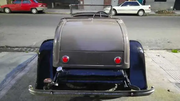 Ford  Roadster