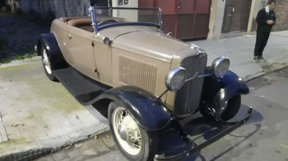 Ford  Roadster