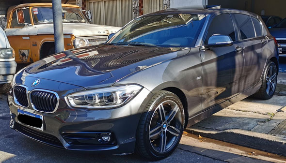 BMW 118i SPORT