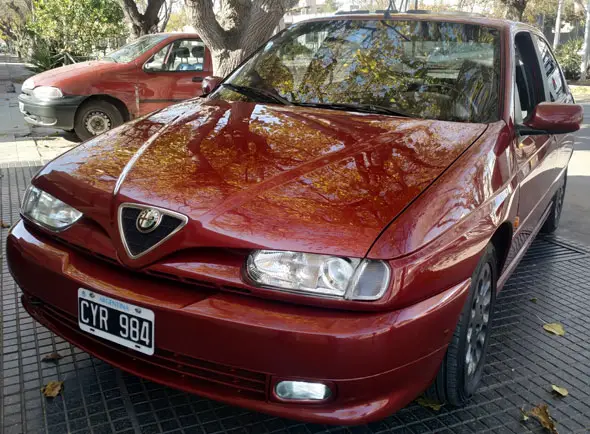 Alfa Romeo 146