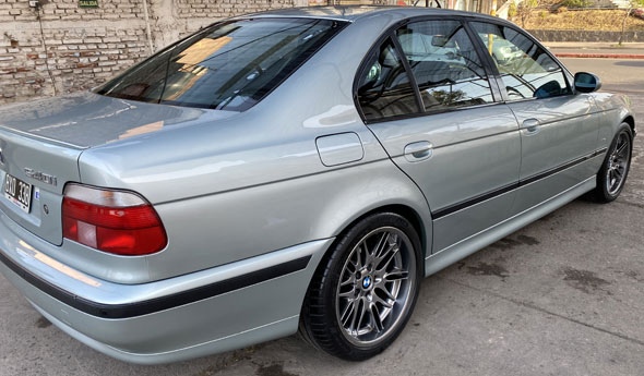 BMW 540i