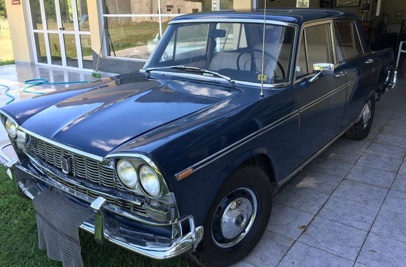 Fiat 2300