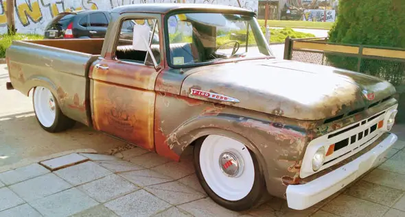 Ford F100