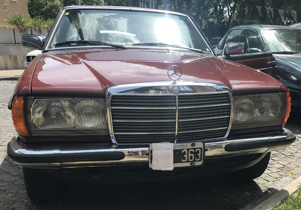 Mercedes Benz 1980 W123 230CE
