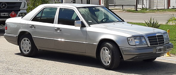 Mercedes Benz E 200