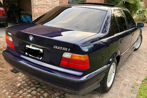 BMW 325I/A
